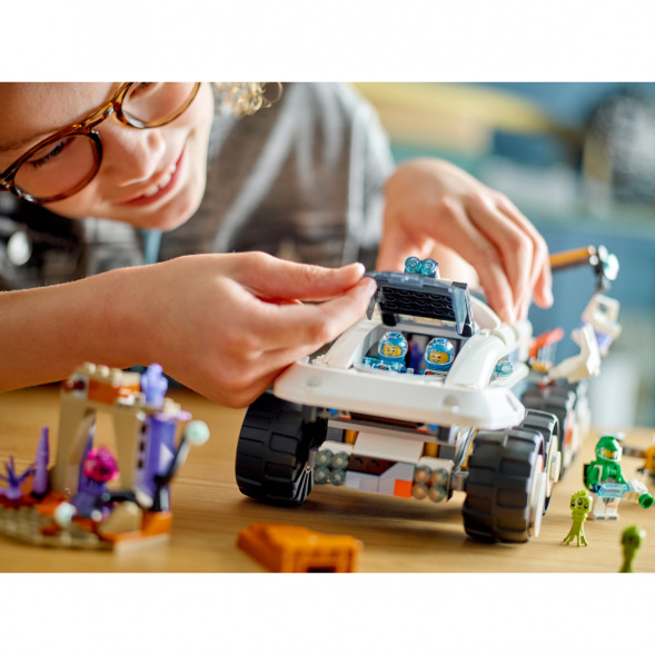 Конструктор LEGO City 60432 Командный вездеход и кран-погрузчик в Калуге