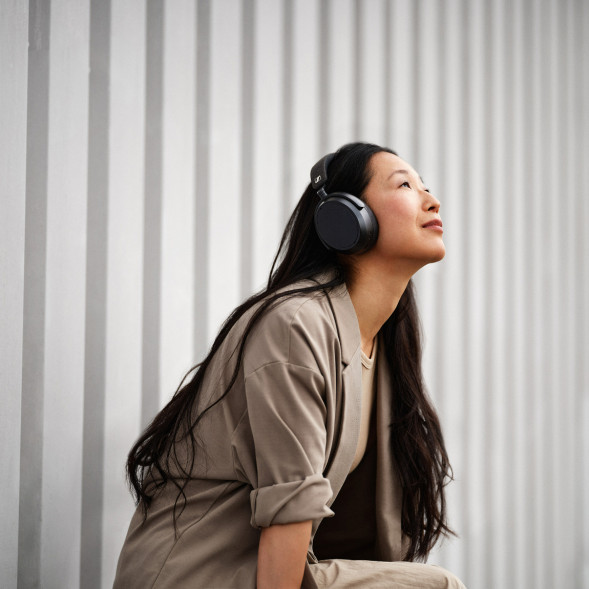 Беспроводные наушники Sennheiser Momentum 4 Wireless, Graphite в Калуге