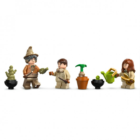 Конструктор LEGO Harry Potter 76445 Замок Хогвартс: Урок травологии в Калуге