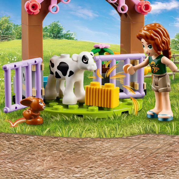 Конструктор LEGO Friends 42607 Осенний сарай для теленка в Калуге