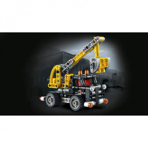 Конструктор LEGO Technic 42031 Ремонтный автокран в Калуге
